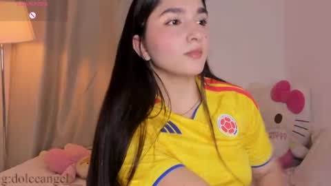 Snapshot of dolceangel__ chatting on 07-04-26, 02:51 Blair online show from 07-04-26, 02:51