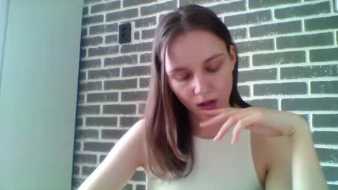 dolcezza_ online show from 04-23-26, 12:29