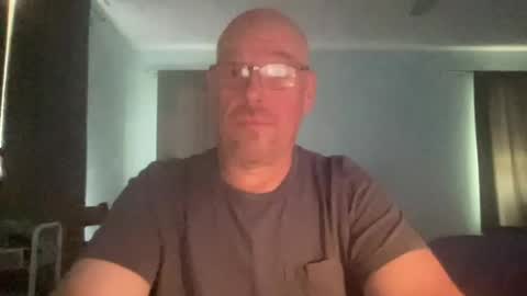 Snapshot of dolins chatting on 07-18-26, 09:40 dolins online show from 07-18-26, 09:40