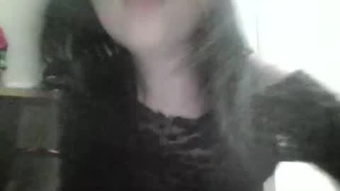 doll_dollys_ online show from 03-31-26, 12:34