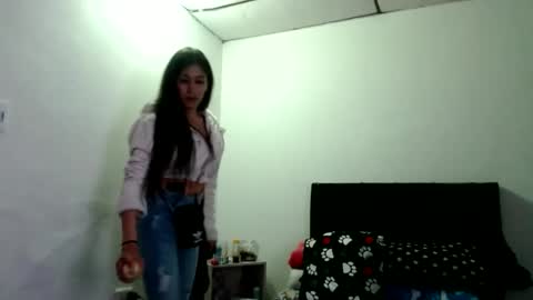 Catherine XXX online show from 12-25-24, 03:40