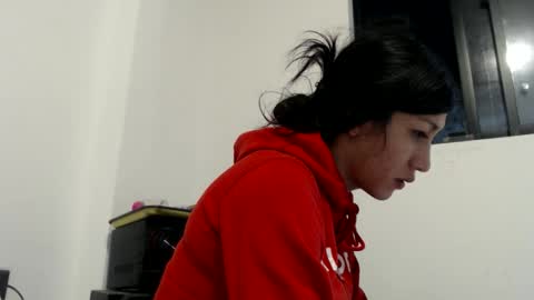 Catherine XXX online show from 05-23-26, 01:33