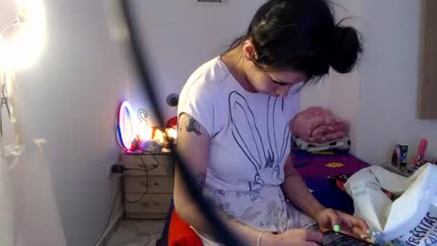 Snapshot of doll_sary chatting on 06-22-26, 06:38 Catherine XXX online show from 06-22-26, 06:38