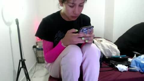 Snapshot of doll_sary chatting on 07-08-26, 06:23 Catherine XXX online show from 07-08-26, 06:23