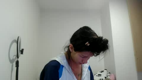 Snapshot of doll_sary chatting on 07-15-26, 06:46 Catherine XXX online show from 07-15-26, 06:46
