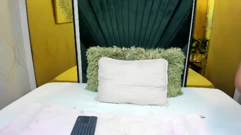 Snapshot of doll_skinny18 chatting on 07-01-26, 11:12 Samy online show from 07-01-26, 11:12