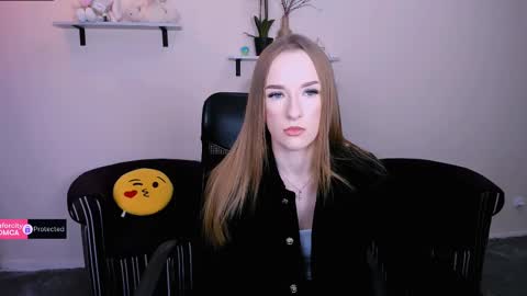 doll_vey online show from 02-25-25, 10:37