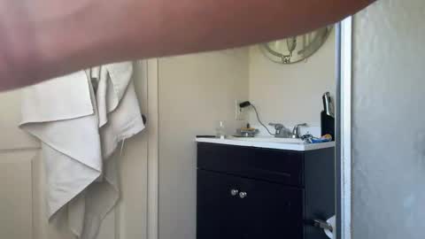 Snapshot of dollasign69b chatting on 05-01-26, 02:10 dollasign69b online show from 05-01-26, 02:10