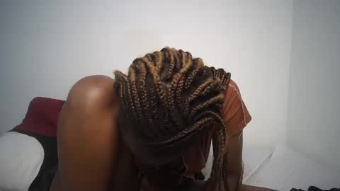 dollberry online show from 01-10-25, 07:54