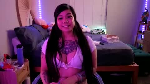 DOLLLFACE online show from 02-19-25, 11:06