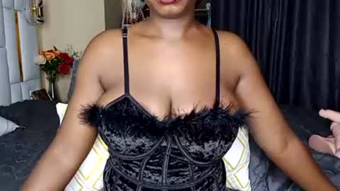Snapshot of dolllux_gee chatting on 07-11-26, 11:50 Gee Independent Model EATUTC3 11PM-3AM 2AM-6AM online show from 07-11-26, 11:50