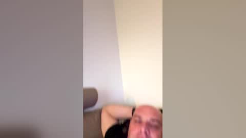 Snapshot of dollpetal chatting on 06-19-26, 02:49 dollpetal online show from 06-19-26, 02:49