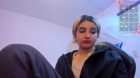 Dolly pocket online show from 04-15-26, 09:38