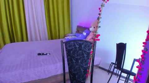Dollya online show from 10-01-25, 01:39