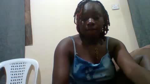 dollyvee online show from 11-06-25, 04:46