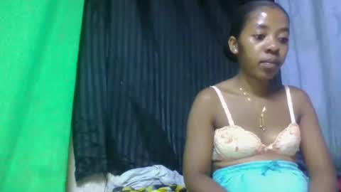 doloresslu online show from 03-23-26, 09:24