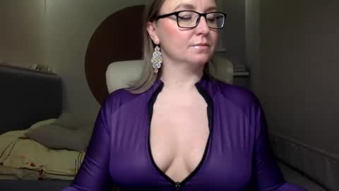 DOM MUMMY online show from 12-02-24, 05:59