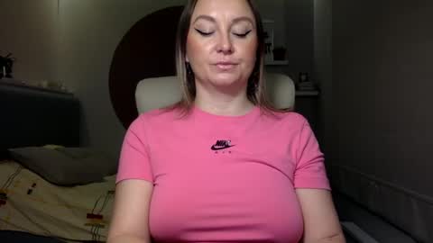 DOM MUMMY online show from 12-09-24, 05:51