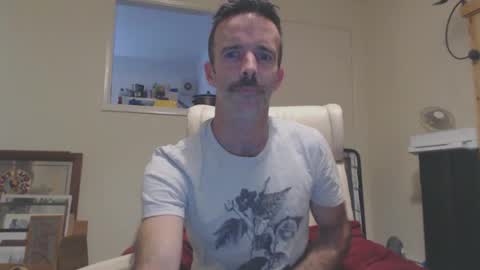 Snapshot of dombolio chatting on 11-12-25, 11:43 Dombol online show from 11-12-25, 11:43