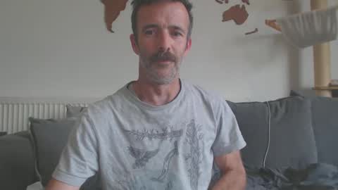 Snapshot of dombolio chatting on 05-03-26, 02:23 Dombol online show from 05-03-26, 02:23