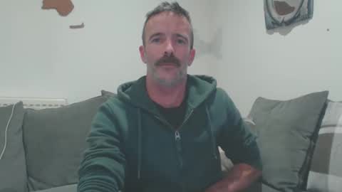 Snapshot of dombolio chatting on 05-12-26, 07:55 Dombol online show from 05-12-26, 07:55