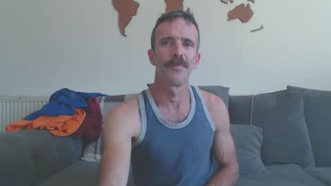 Snapshot of dombolio chatting on 05-24-26, 04:12 Dombol online show from 05-24-26, 04:12