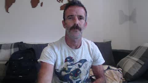 Snapshot of dombolio chatting on 07-18-26, 01:37 Dombol online show from 07-18-26, 01:37