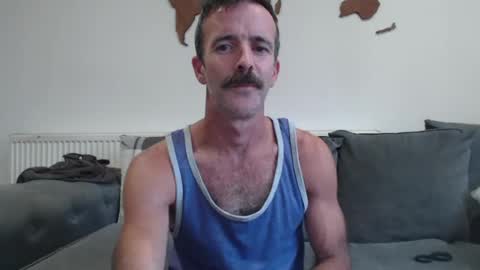 Snapshot of dombolio chatting on 07-24-26, 02:37 Dombol online show from 07-24-26, 02:37