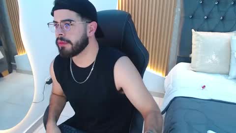 domboy  online show from 05-17-26, 08:05
