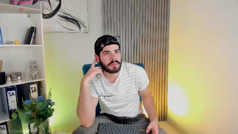 Snapshot of domboy_ chatting on 07-23-26, 01:58 domboy online show from 07-23-26, 01:58
