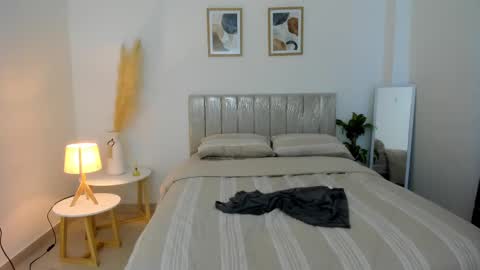 Snapshot of domi_master chatting on 03-09-25, 06:00 MASTER online show from 03-09-25, 06:00