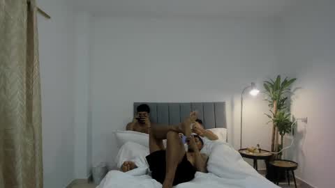 Snapshot of domi_master chatting on 03-11-25, 08:52 MASTER online show from 03-11-25, 08:52