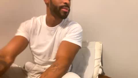 Domi online show from 12-25-24, 03:50