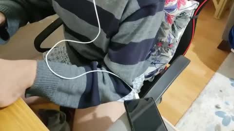 dominantboy77 online show from 02-01-25, 05:47