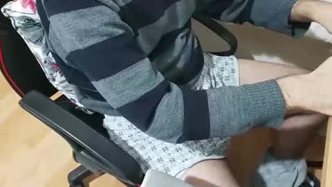 dominantboy77 online show from 02-01-25, 10:34