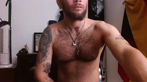 Logan - INDEPENDET MODEL online show from 06-25-26, 11:04