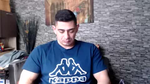 Snapshot of dominatemuscle chatting on 12-28-24, 01:06 Kevin online show from 12-28-24, 01:06