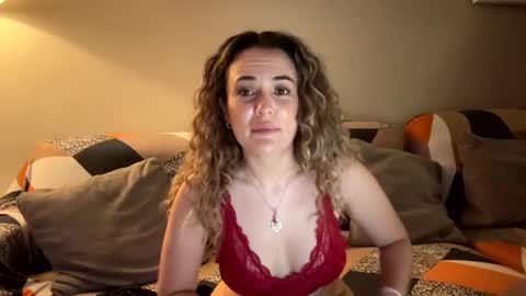 Victoria online show from 02-28-25, 01:05