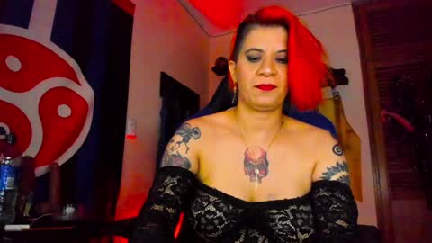 Dom Blue online show from 01-23-25, 06:03