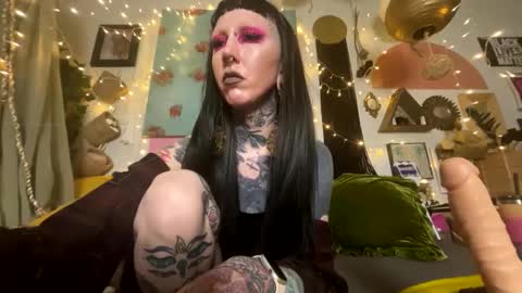 Snapshot of dominatrixmars chatting on 02-06-25, 03:59 Dominatrix Esther Mars online show from 02-06-25, 03:59