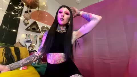 Snapshot of dominatrixmars chatting on 02-09-25, 03:11 Dominatrix Esther Mars online show from 02-09-25, 03:11