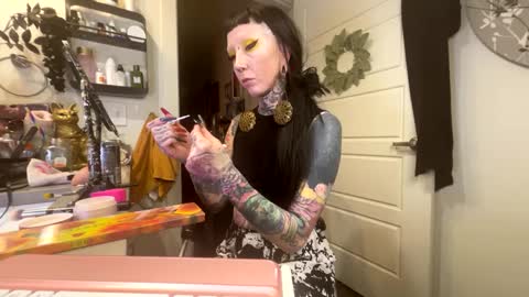Snapshot of dominatrixmars chatting on 02-12-25, 01:30 Dominatrix Esther Mars online show from 02-12-25, 01:30