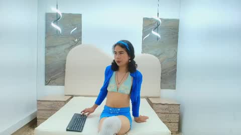 Dominic online show from 04-18-26, 07:58