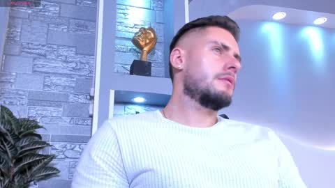 dominic de luca online show from 04-08-26, 04:23