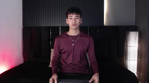 Dominic online show from 01-07-26, 03:09