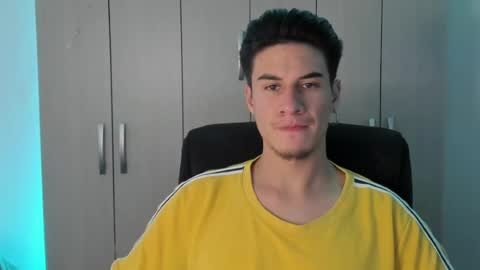 Snapshot of dominic_radccliffe chatting on 05-24-26, 10:37 Your real love online show from 05-24-26, 10:37
