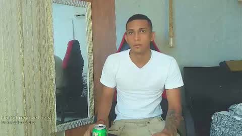 Snapshot of dominic_smith_ chatting on 06-21-26, 02:36 dominic_smith_ online show from 06-21-26, 02:36