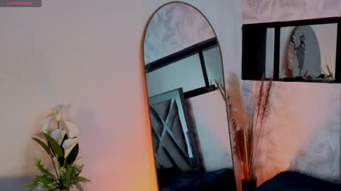 Snapshot of dominic_thailor chatting on 06-06-26, 04:01 Dominic online show from 06-06-26, 04:01