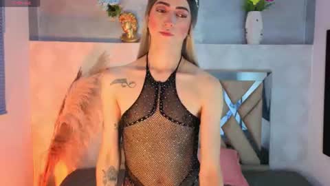 Snapshot of dominic_thailor chatting on 06-20-26, 03:15 Dominic online show from 06-20-26, 03:15