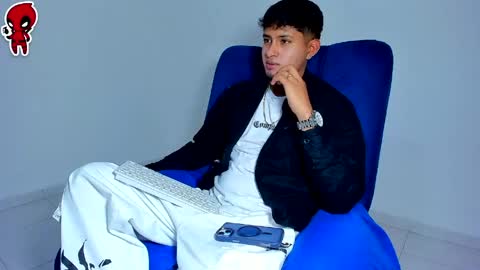  Dominic  online show from 04-28-26, 02:49